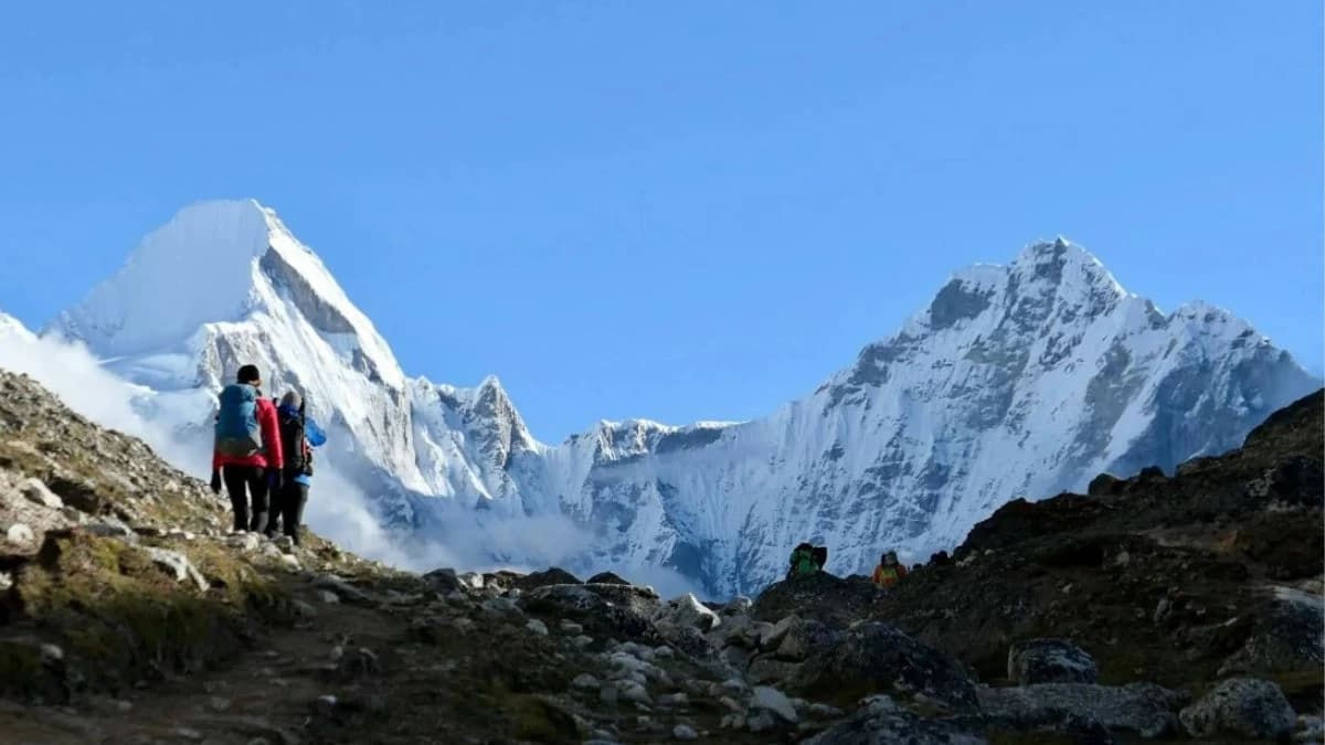 Everest Base Camp Trek in February