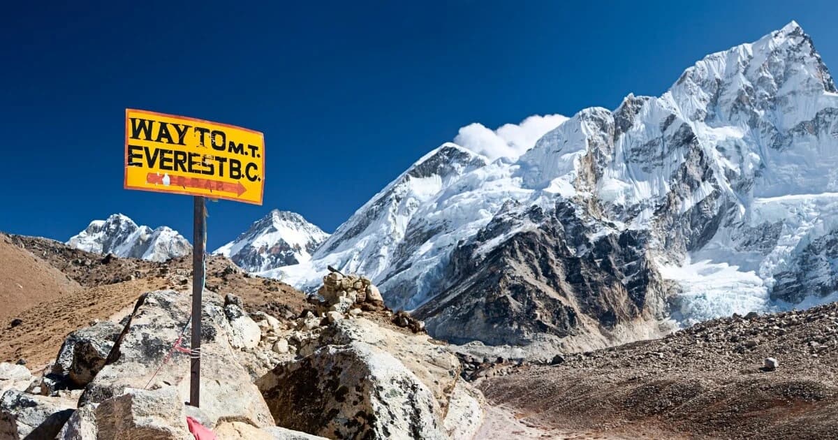 Best Time to Visit Everest Base Camp