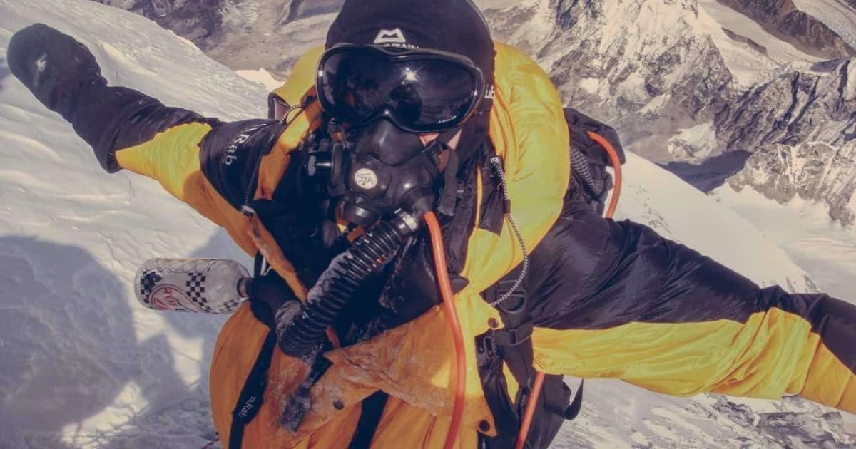 HOW COLD IS MT EVEREST?