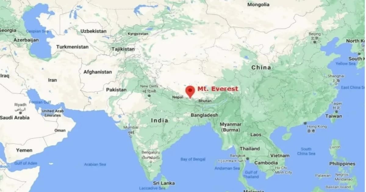 where-is-mount-everest-located-on-a-map