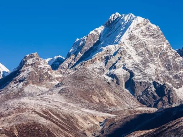 Lobuche Peak